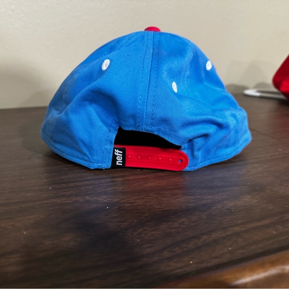 Neff blue/tie dye brim SnapBack - Picture 3 of 5